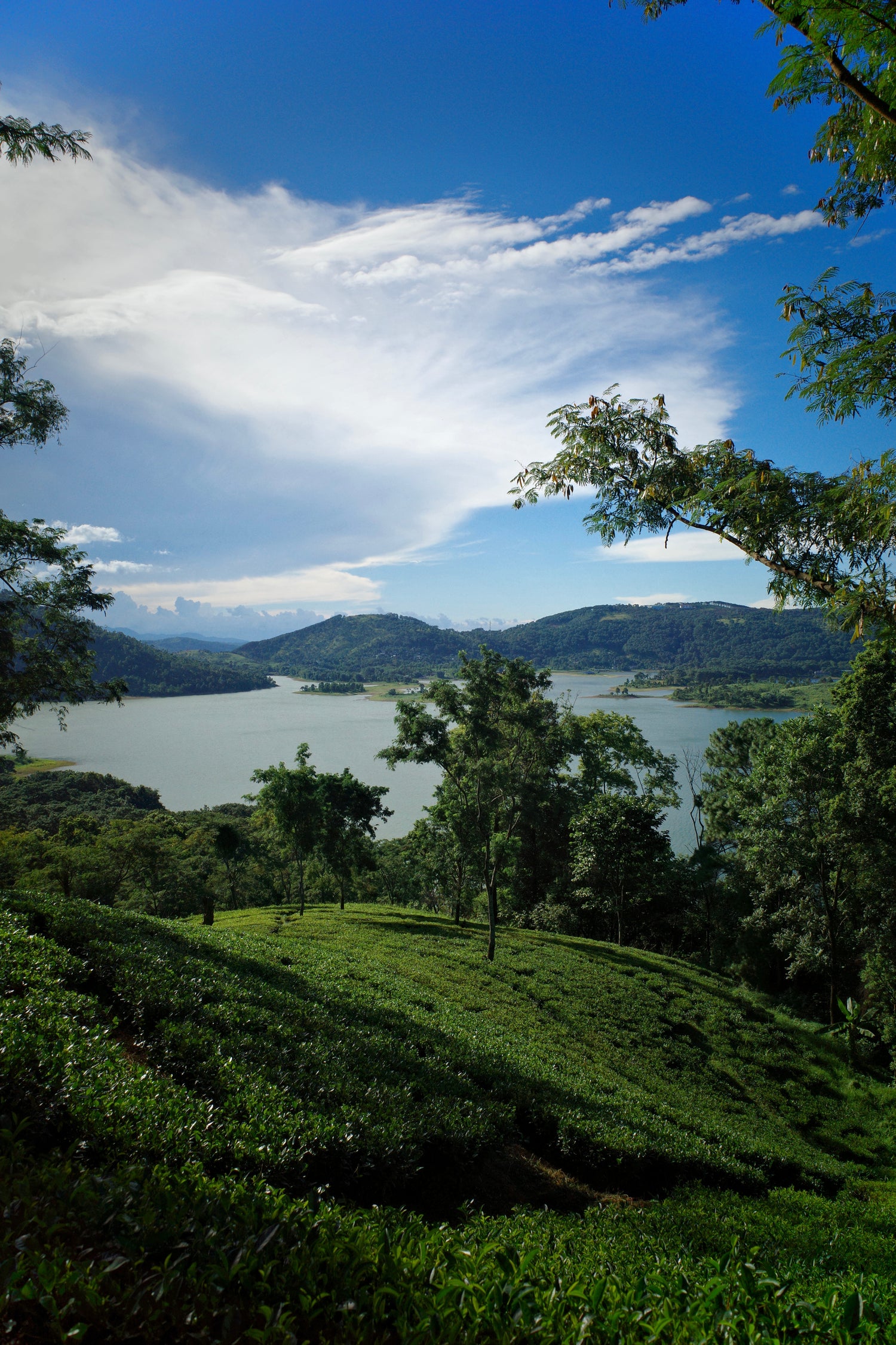 LaKyrsiew vista in the daytime