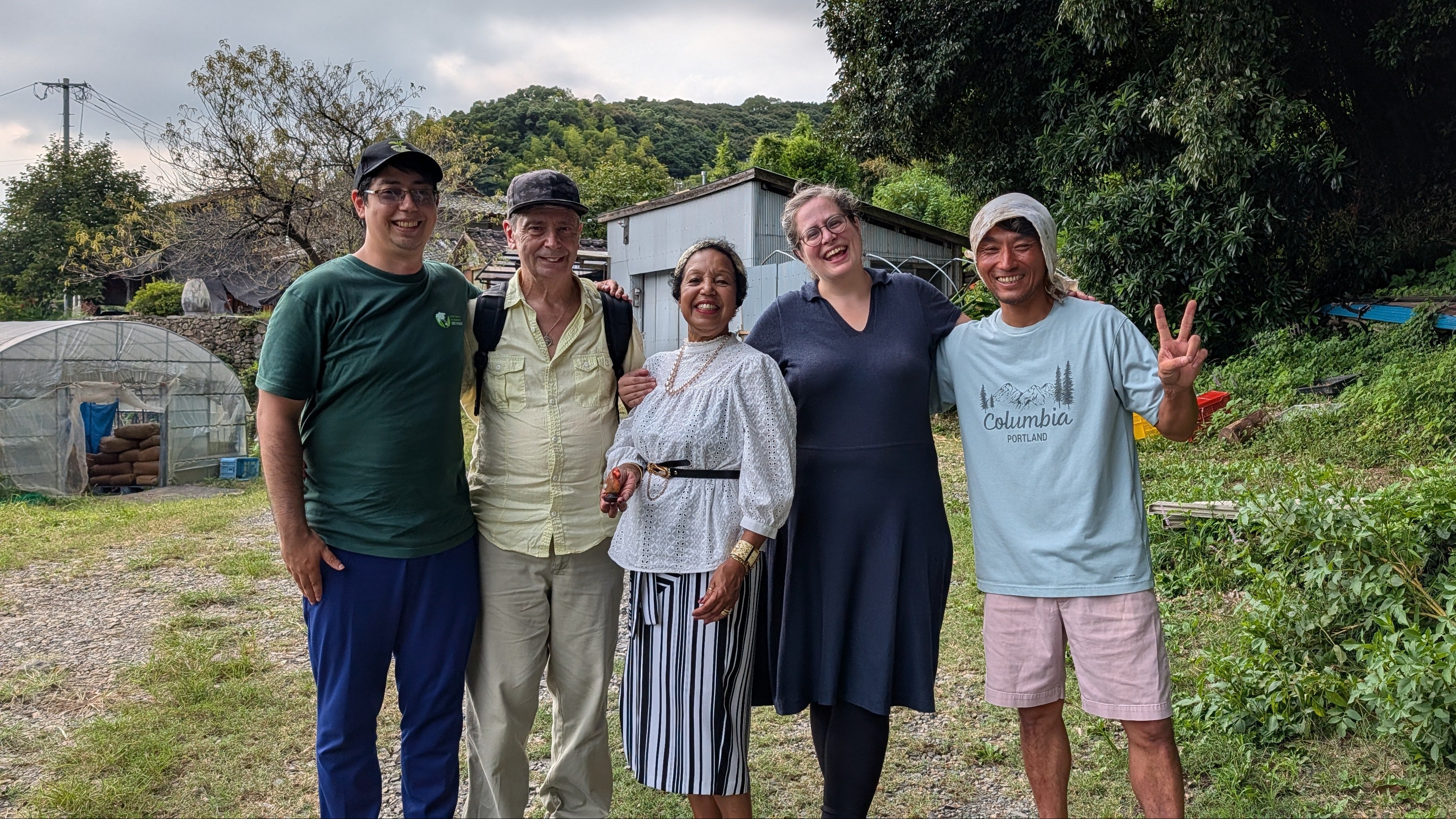 Cha Dodo family with Marjolein of Nagasaki Ikedoki Tea and Tōzaka-san